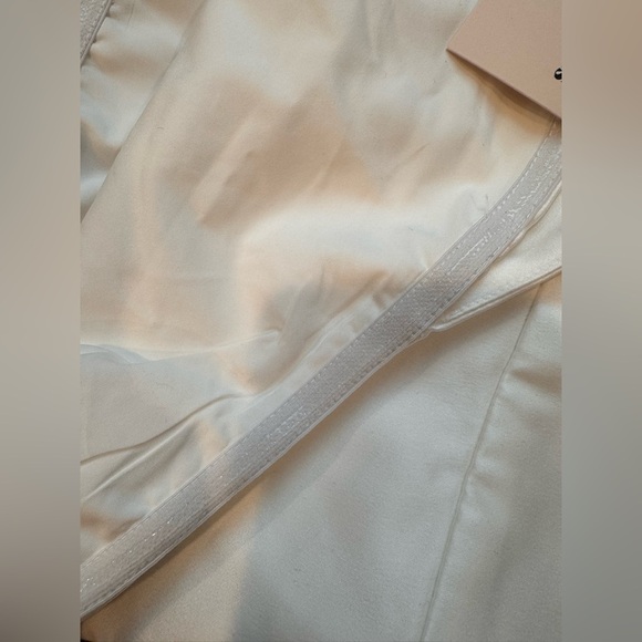 NWT Superdown Sasha Mini White Dress Large - Picture 3 of 9